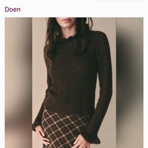 Doen Chocolate Eliana Ruffle Neck and Sleeve Sweater xl